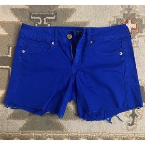 American eagle stretch shorts size 6